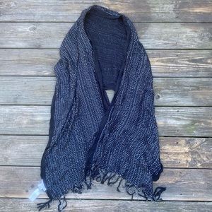 New York & Co black w/ silver sequin pashmina scarf wrap 100% Viscose - NWT